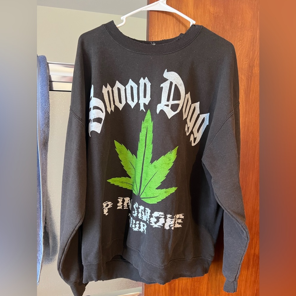 Vintage snoop dog tour sweater